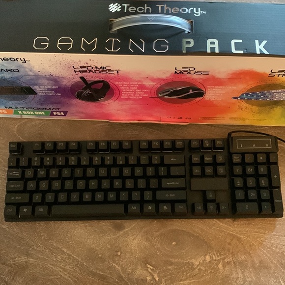 TEACH THEORY PC Gaming Pack - Picture 6 of 6